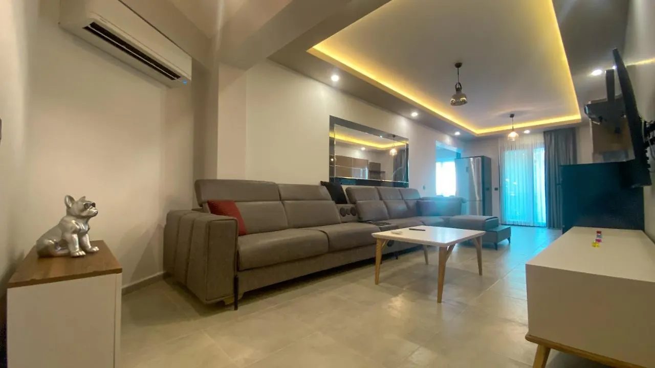 פאטהיה Alpha Residence Center